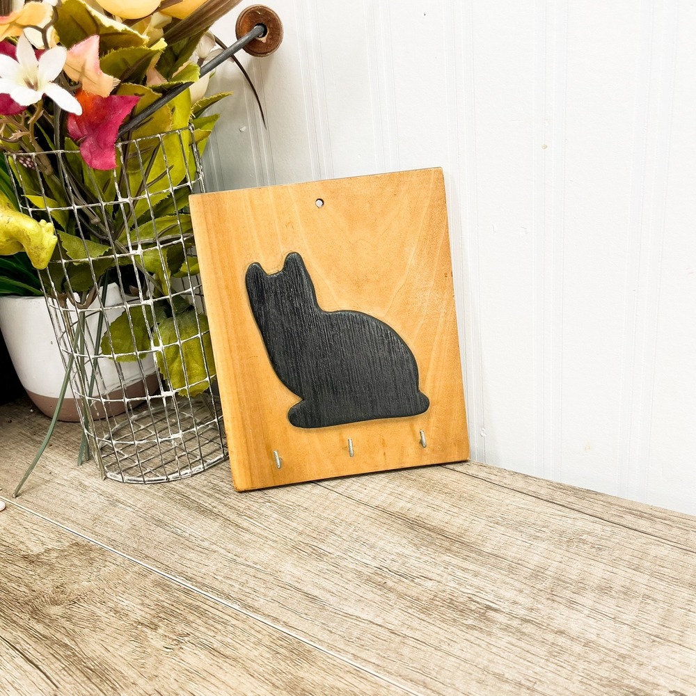 Vintage Handmade Wooden Black Cat Key Holder Wall Plaque 3 Hooks Farmhouse Decor